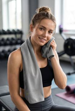 Полотенце спортивное из микрофибры 50х100 (серый)