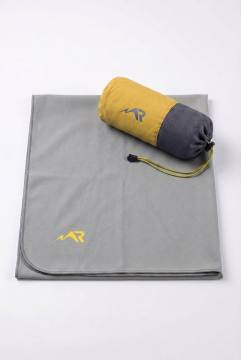 Полотенце спортивное из микрофибры 70х150 (серый)