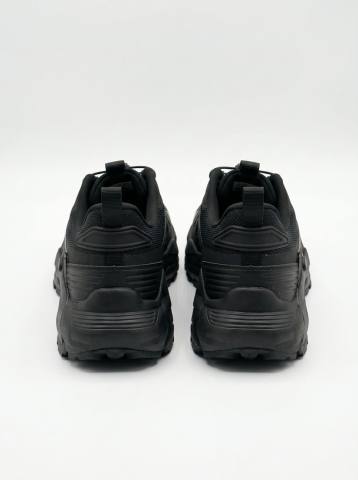 Кроссовки женские STROBBS F7632-3 (черный)