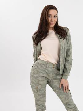 Куртка-бомбер летняя женская "Арма" (светлый камуфляж)